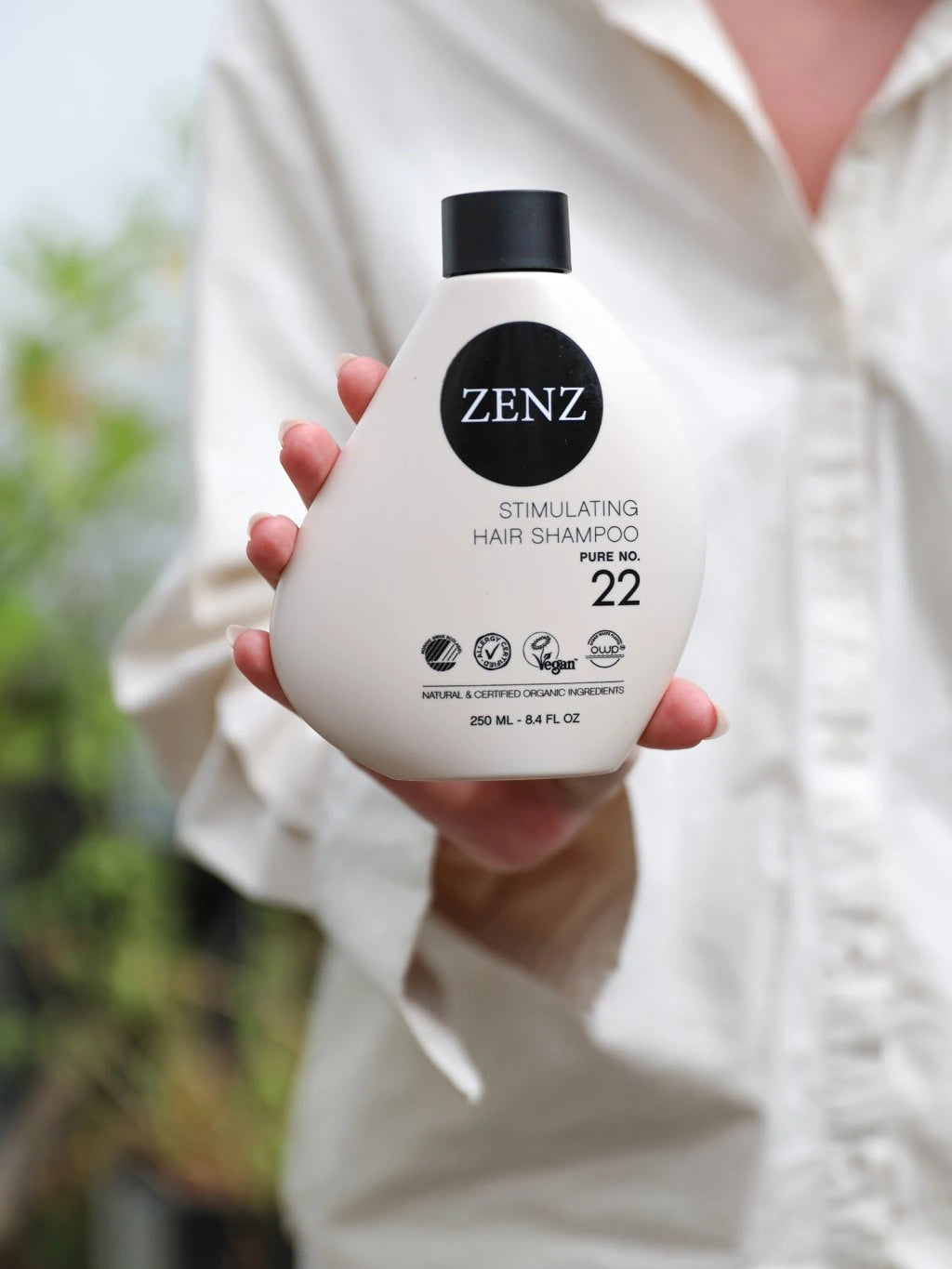 Stimulating Hair Shampoo Pure No. 22, 250 ml